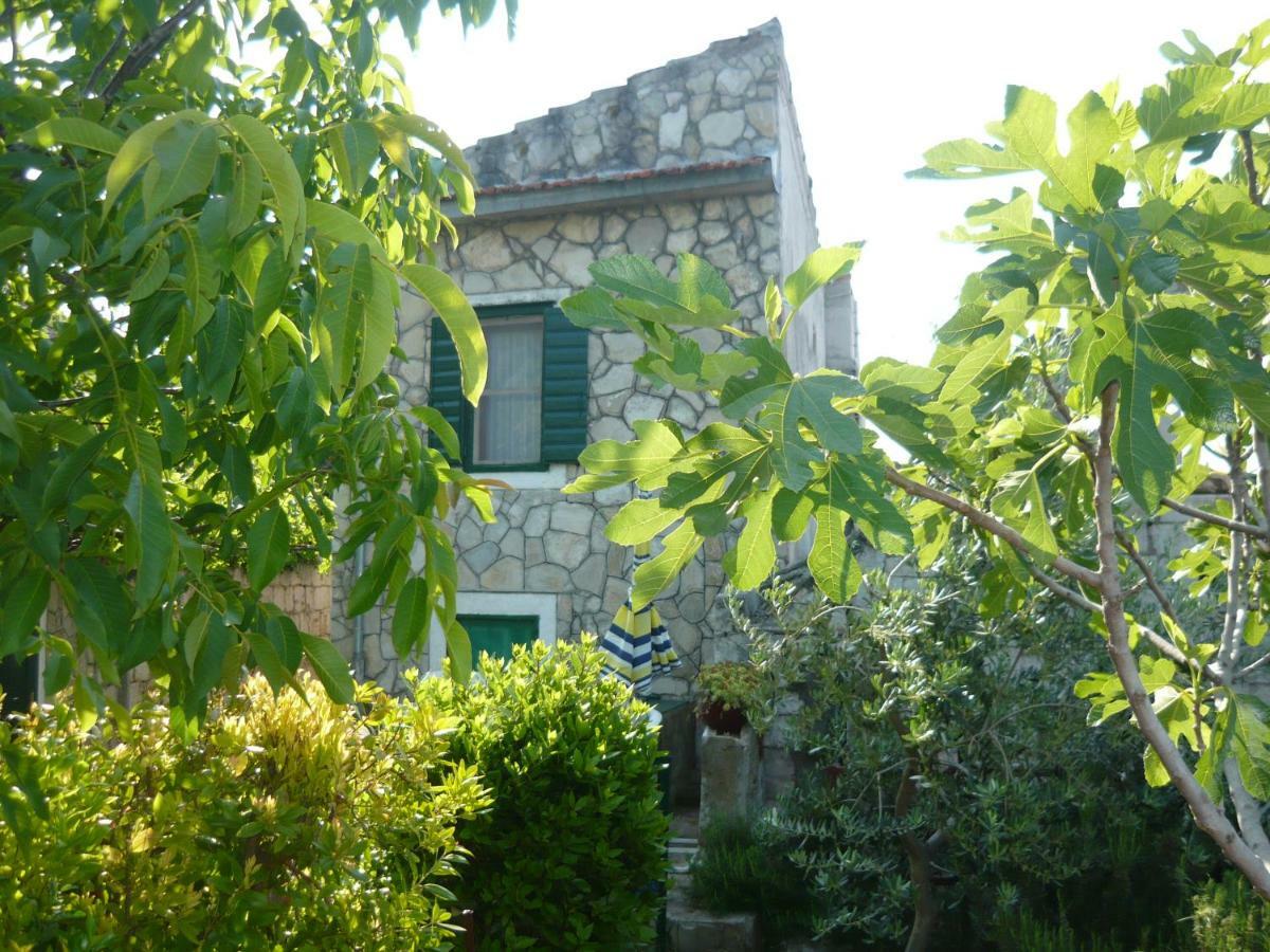 Art House Old Village イェセニツェ エクステリア 写真